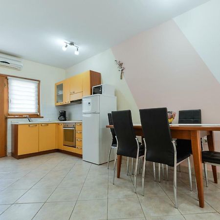 Lumbre Apartment Tar-Vabriga Zewnętrze zdjęcie